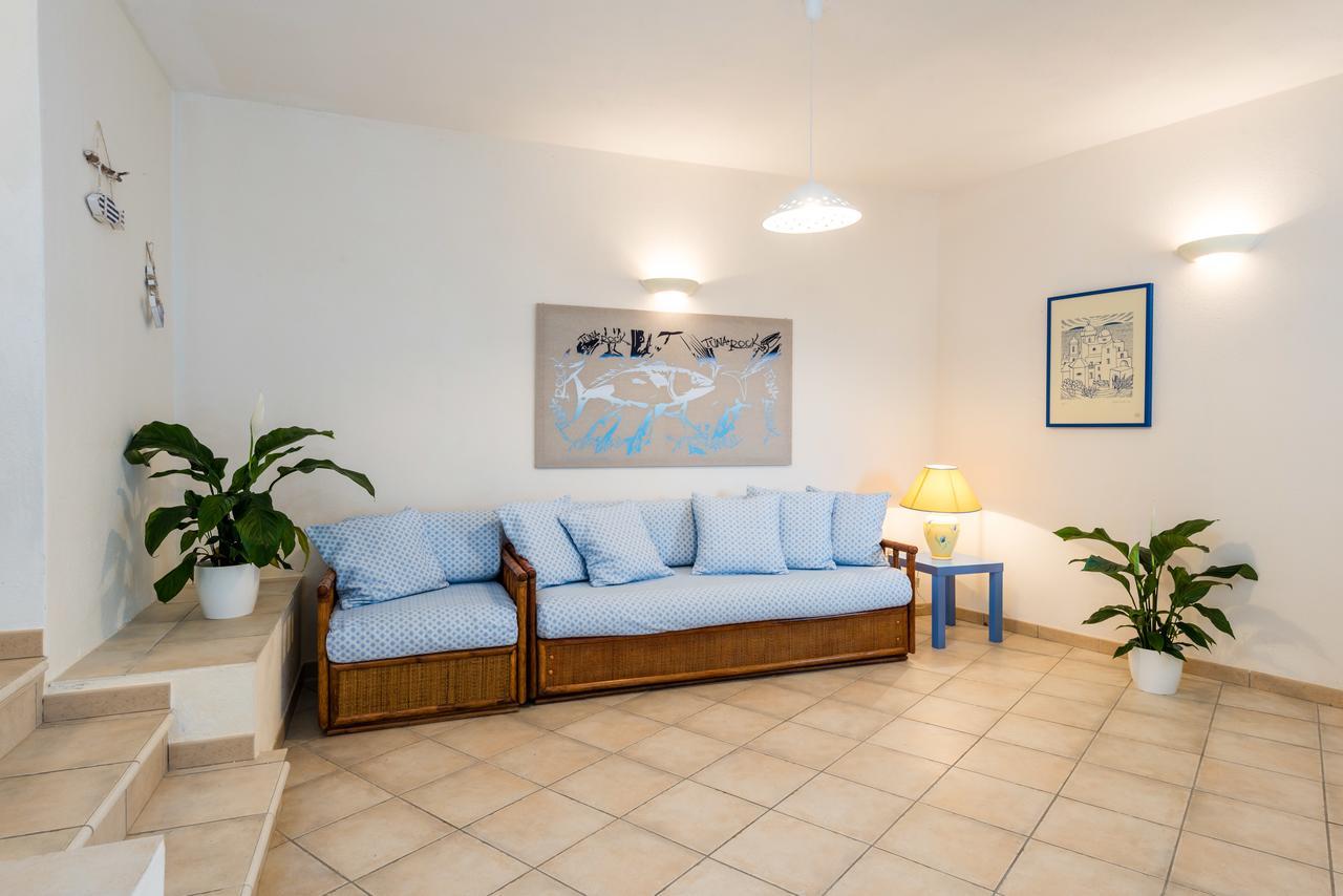Apartment In S'Abba E Sa Pedra With Pool Golfo Aranci Exterior foto