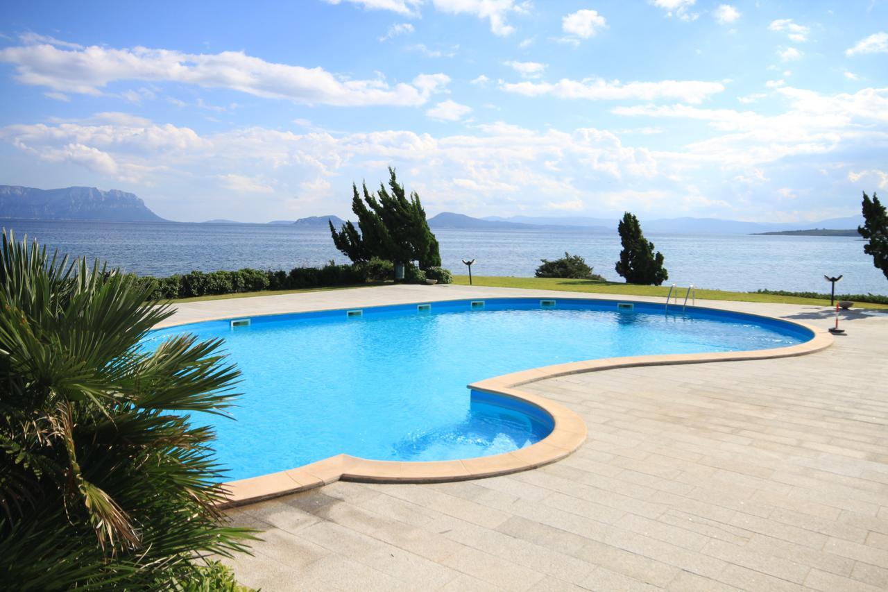 Apartment In S'Abba E Sa Pedra With Pool Golfo Aranci Exterior foto